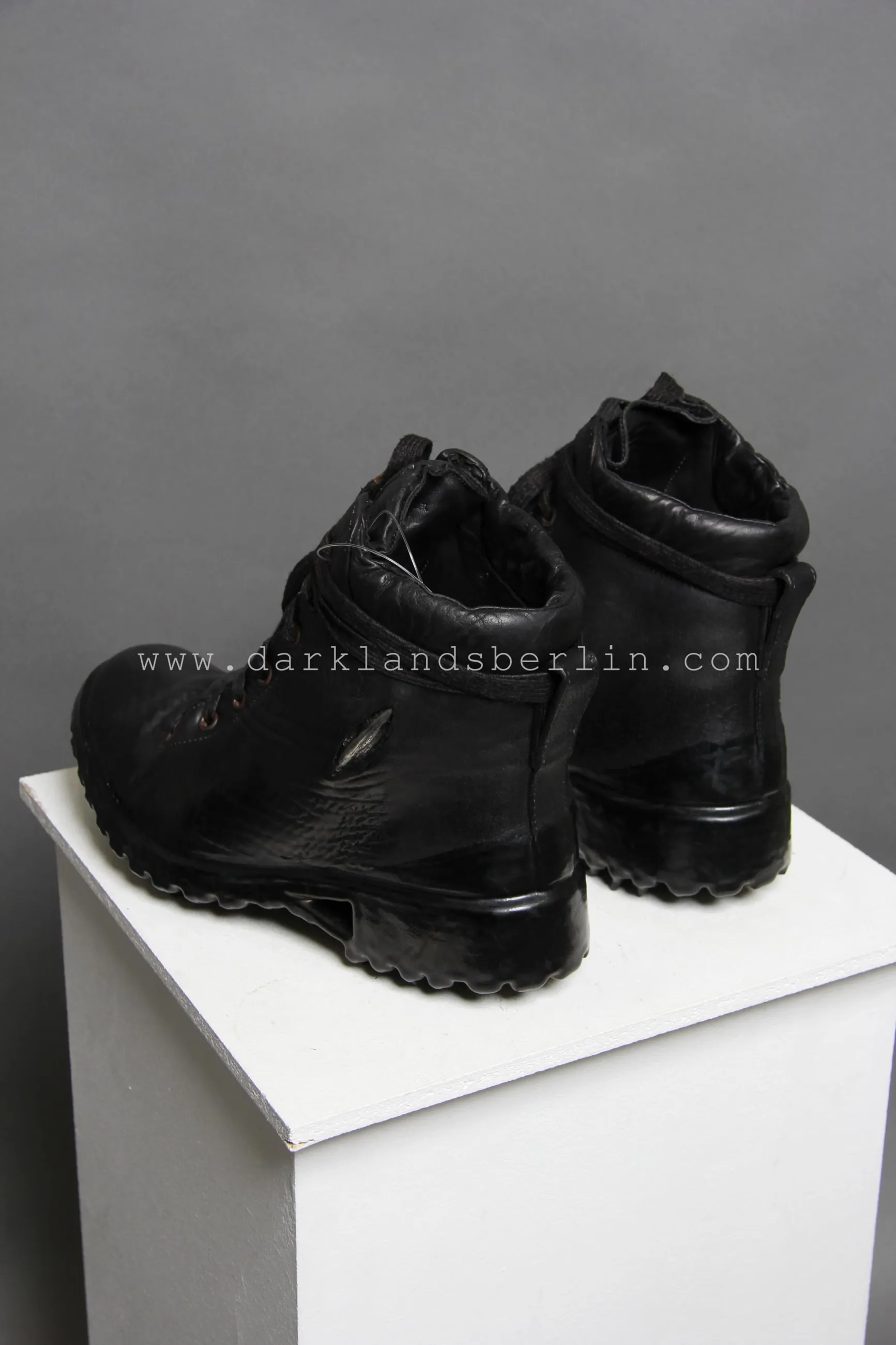 O.D. One-piece, Prosthetic Ankle Drip Rubber Work Boots (w 